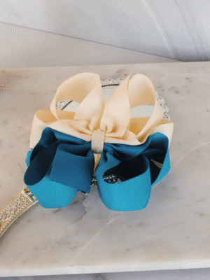 Honeycomb Bow Ivory Two Tone Flat Flat view of ivory and blue ribbon bow